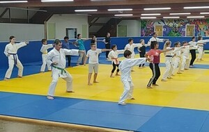 Bonne reprise pour le karaté et le krav maga à Gravelines 