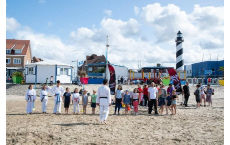 Initiations de Karaté et de Krav maga à la plage de Gravelines